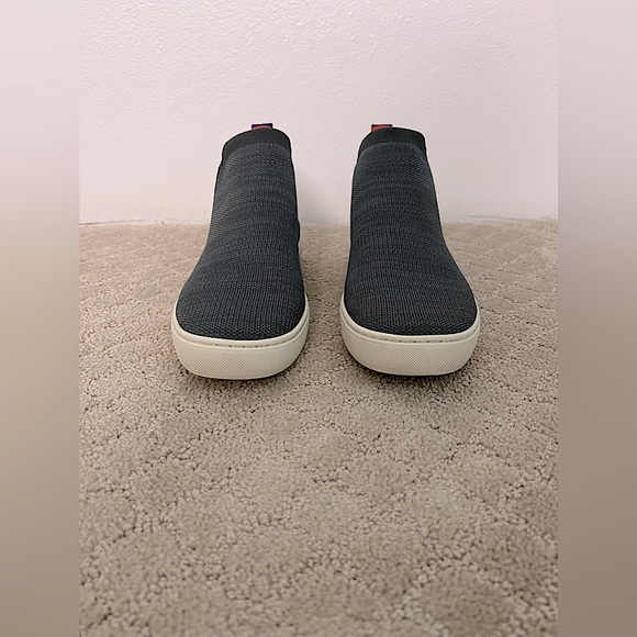 Rothy’s Chelsea Sneaker | Size: W9 | Color: Green Fog Melange | Gently Used - Picture 3 of 11